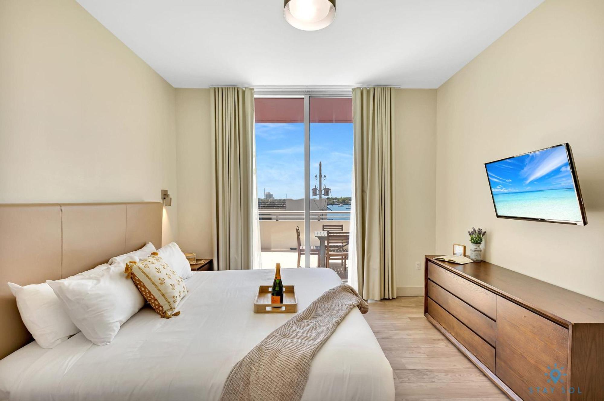 Costa Hollywood Beach Luaran gambar