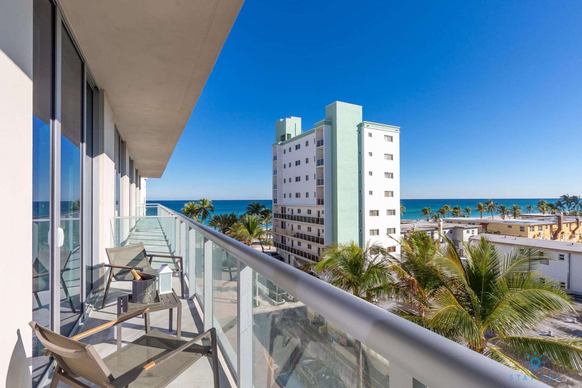 Costa Hollywood Beach Luaran gambar
